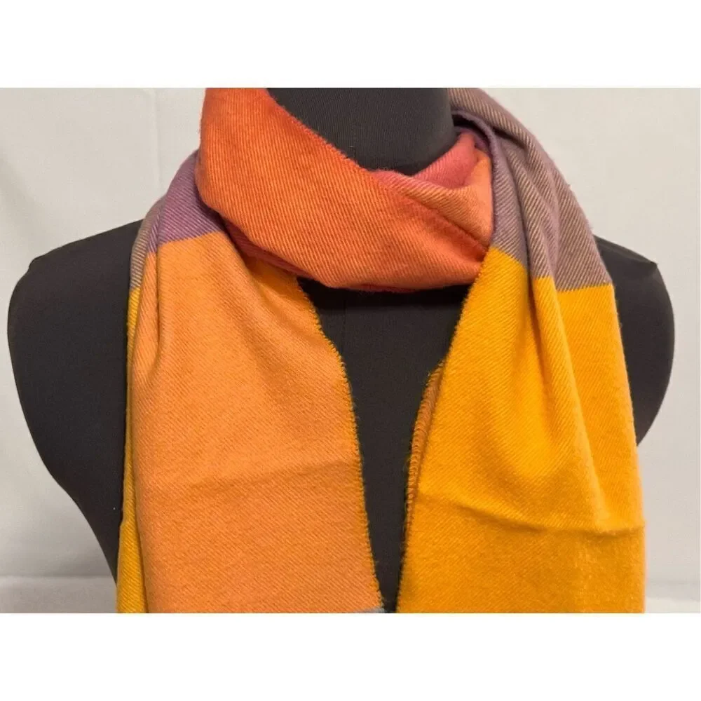 David and Young Cashmere Feel Scarf